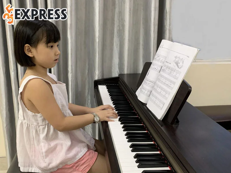 trung-tam-nghe-thuat-be-singer-lop-hoc-piano-cho-moi-doi-tuong-35express