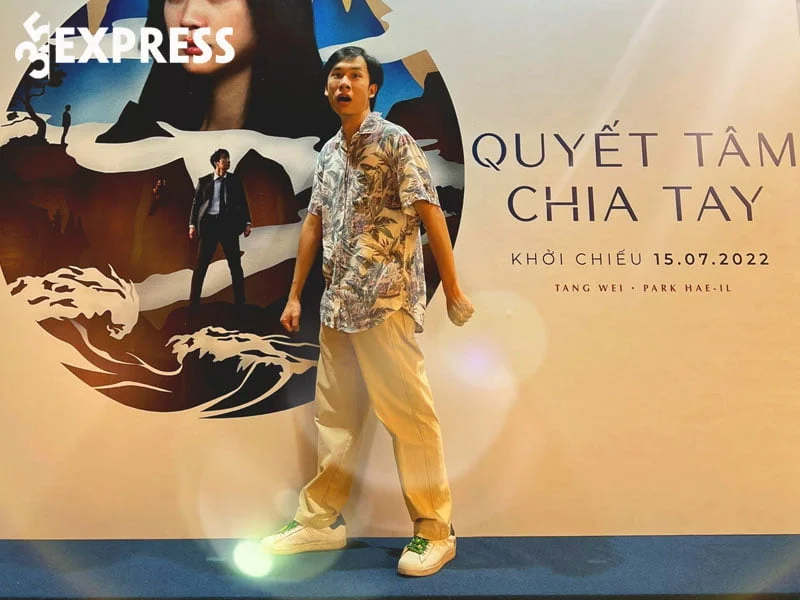 viet-anh-1977-vlog-la-ai-1-35express