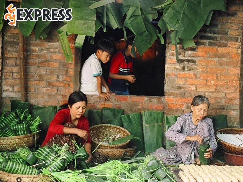 cach-lam-banh-tet-cho-ngay-tet-tron-vi-2-35express