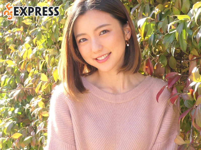 erina-mano-chua-co-ke-hoach-tro-lai-lang-giai-tri-jbiz-1-35express