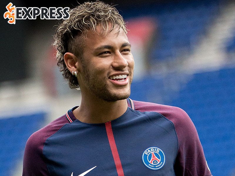 hanh-trinh-su-nghiep-bong-da-chuyen-nghiep-cua-neymar-2-35express