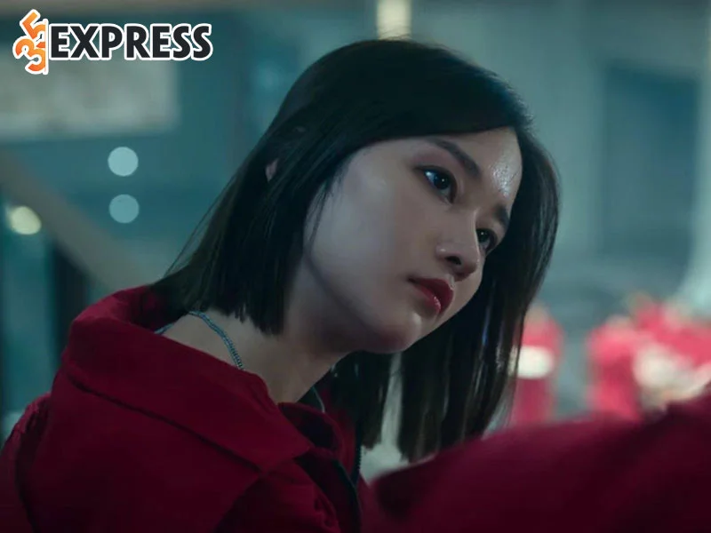 jeon-jong-seo-toa-sang-trong-money-heist-korea-joint-economic-area-1-35express