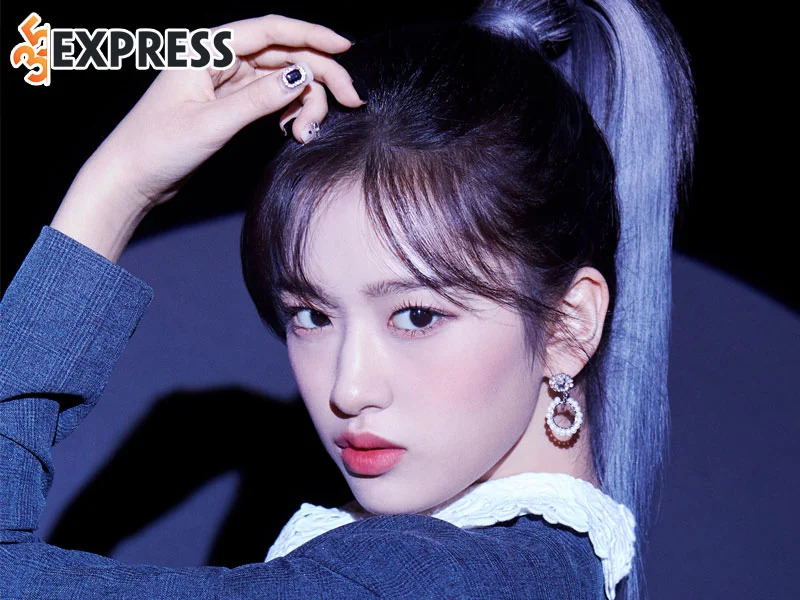 nhung-hinh-anh-xinh-dep-cua-ahn-yujin-ive-1-35express