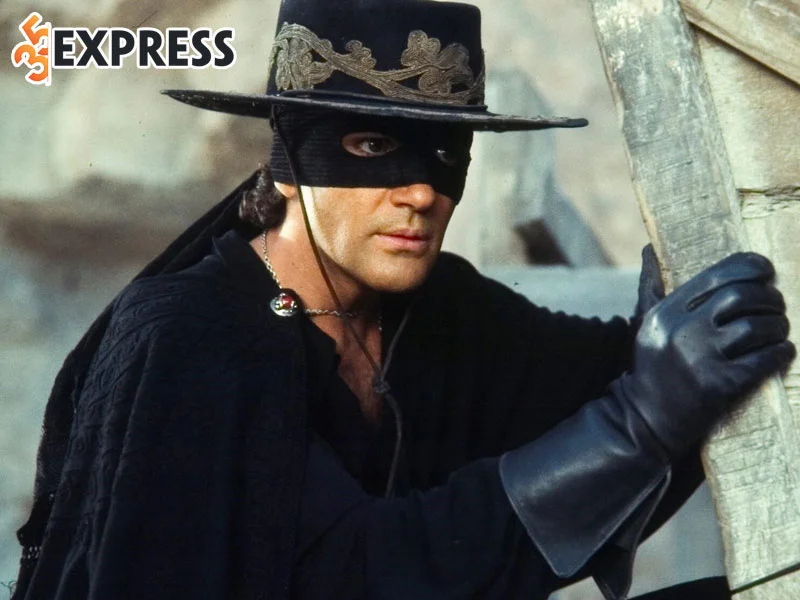su-nghiep-dien-xuat-cua-antonio-banderas-2-35express