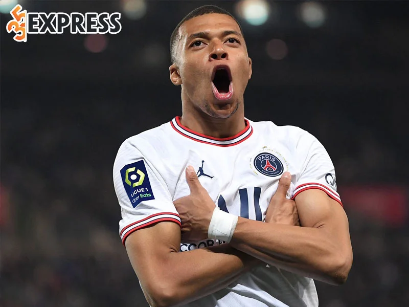 su-nghiep-quoc-te-cua-kylian-mbappe-35express