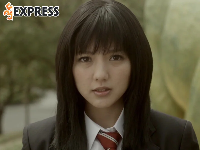 su-nghiep-than-tuong-cua-ca-si-erina-mano-35express