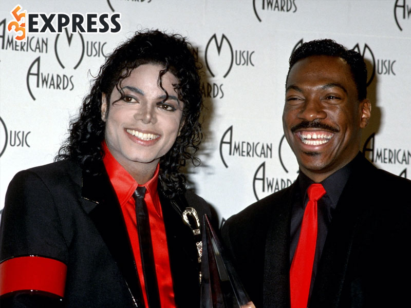 su-nghiep-toa-sang-cua-eddie-murphy-2-35express