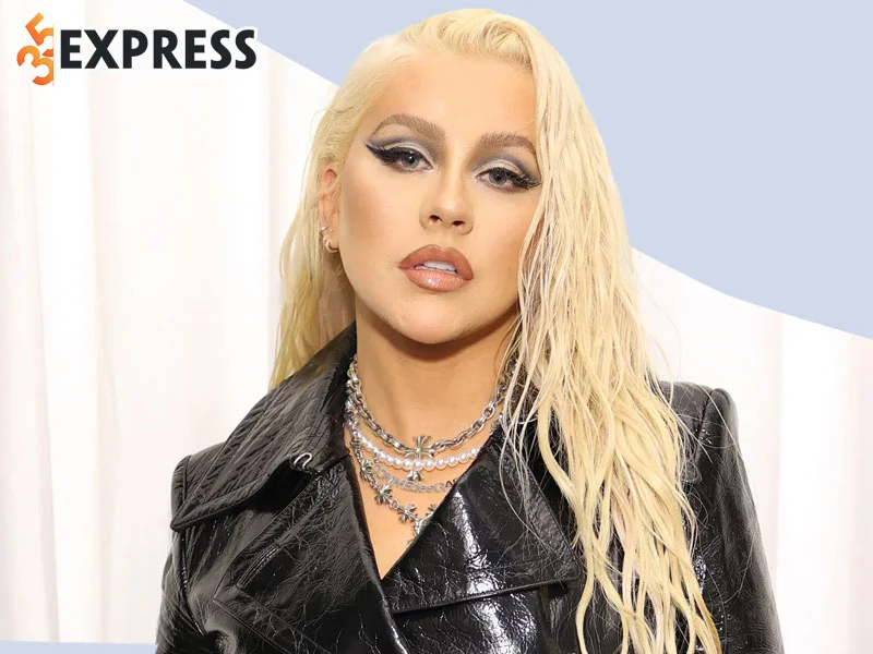 tom-tat-ly-lich-tieu-su-ca-si-christina-aguilera-35express