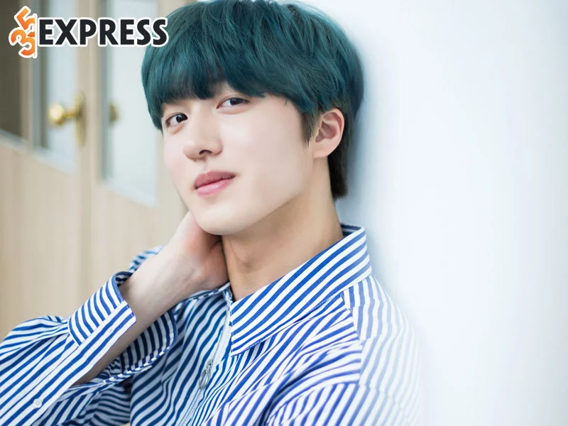 tom-tat-ly-lich-tieu-su-cua-ca-si-chani-sf9-35express