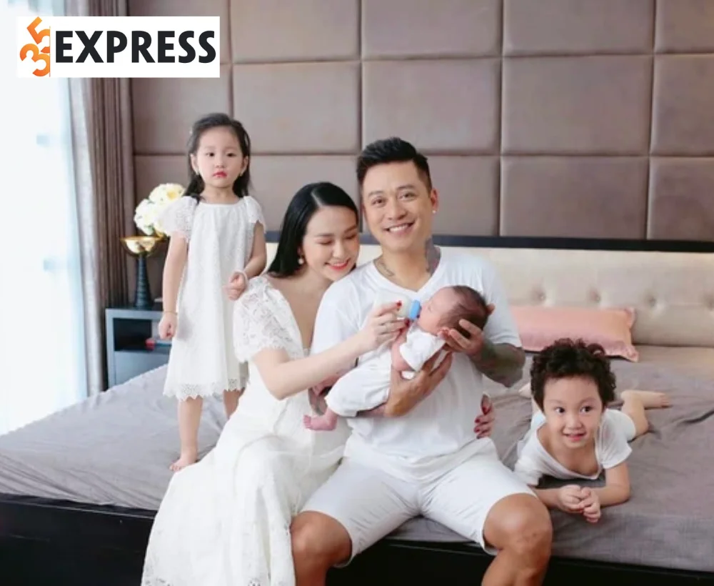 Tuấn Hưng bên gia đình hạnh phúc của mình