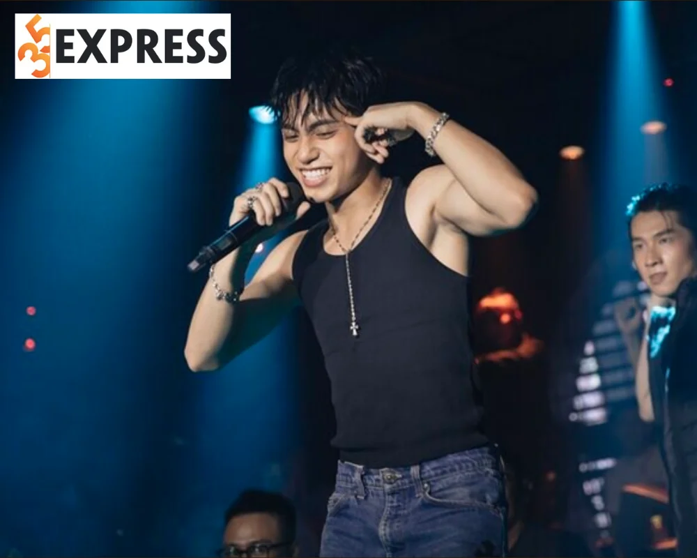 Phần trình diễn live Wating For You "nóng bỏng" của MONO