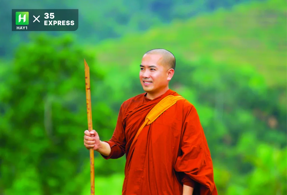Thầy Minh Niệm tại một buổi thuyết giảng