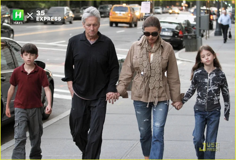 Michael-Douglas-9