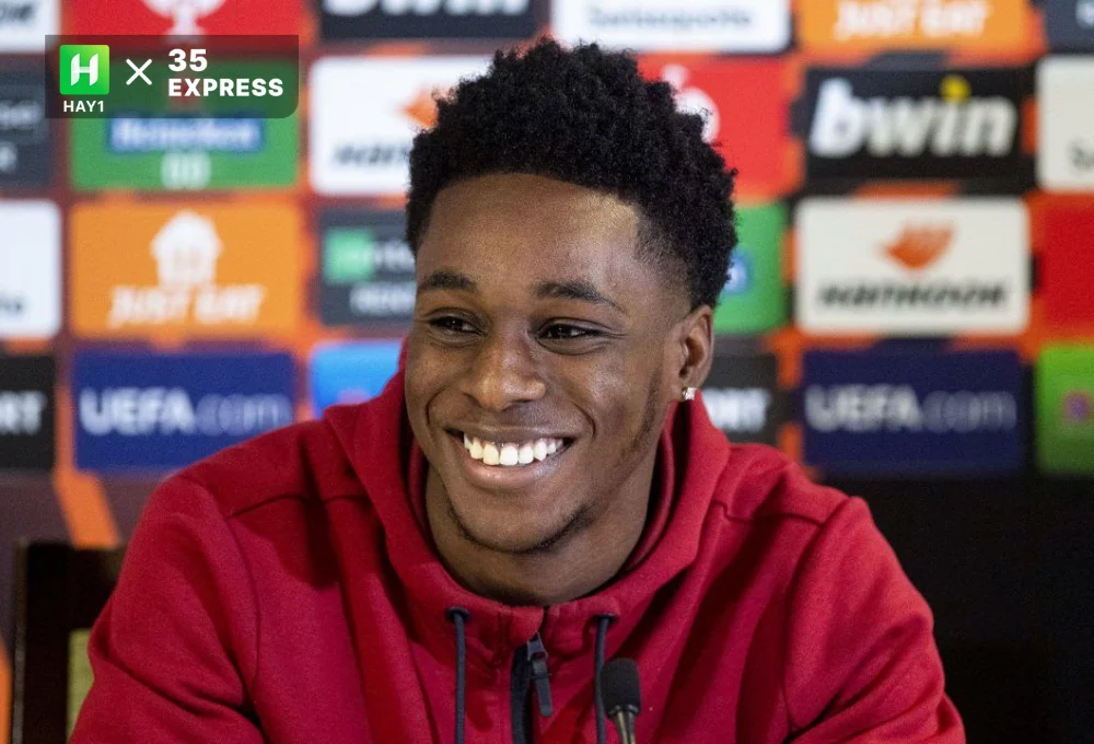 Jeremie Frimpong là ai Cầu thủ nhận được sự chú ý từ Quỷ Đỏ