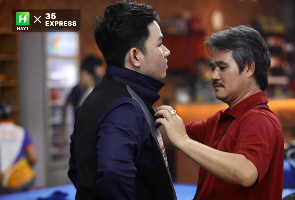 Bao Phương Vinh là nhà vô địch thế giới carom 3 băng trẻ nhất kể từ Dani Sanchez ở tuổi 24 năm 1998