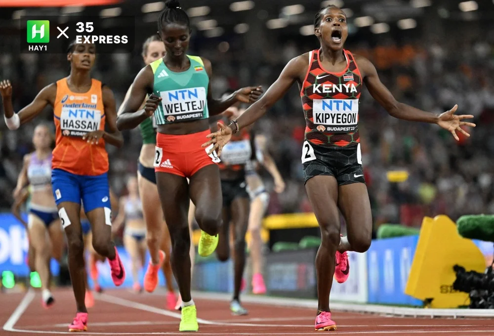 Faith Kipyegon phấn khích sau khi về nhất chung kết 1.500m nữ tại Budapest 2023