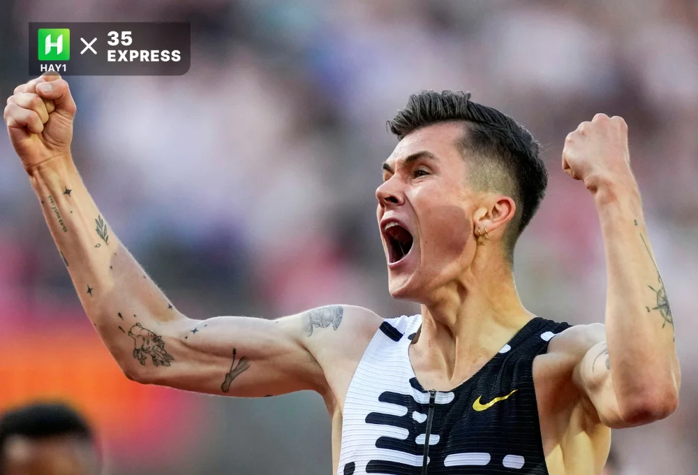Ngôi sao điền kinh Jakob Ingebrigtsen xô đổ kỷ lục chạy 2000m nam đã tồn tại 24 năm