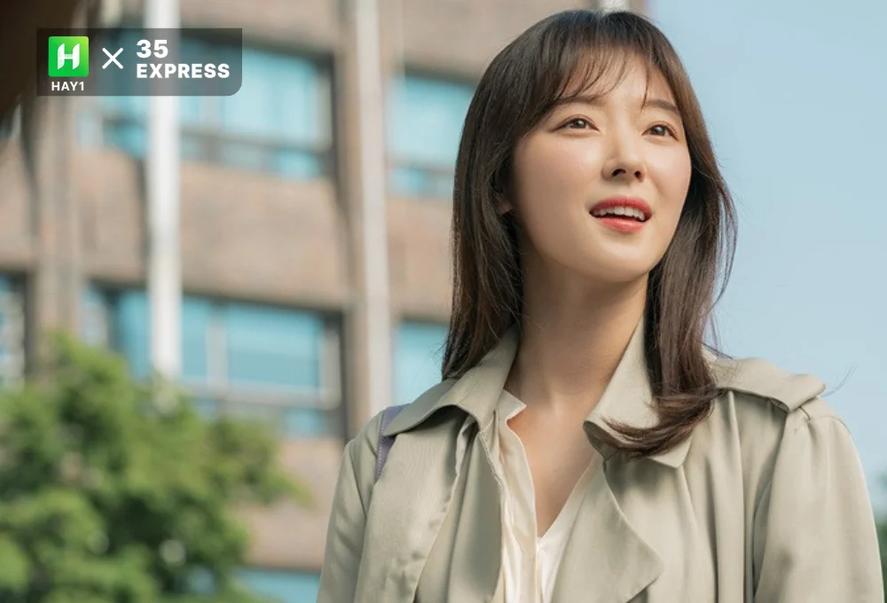 Jo Woo Ri - Nữ phụ Hậu Duệ Mặt Trời đóng phim nhưng vẫn chìm