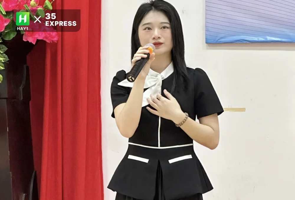 Là giáo viên trẻ, Lê Nguyễn Thái Vy có lợi thế thấu hiểu tâm tư và có thể vui vẻ, hòa đồng với người học