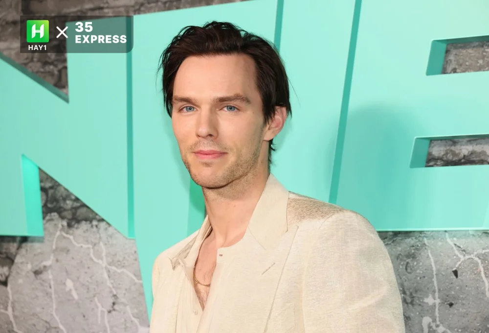 Nicholas Hoult là ai Mỹ nam chuyên các vai “độc - lạ”