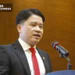 Trần Văn Tân là ai Quên trả lại tiền hối lộ vì bận chống dịch