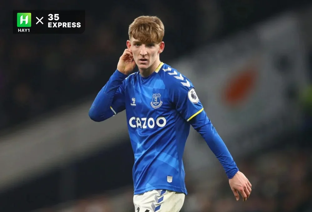 Anthony Gordon là ai Mục tiêu hàng đầu của Newcastle