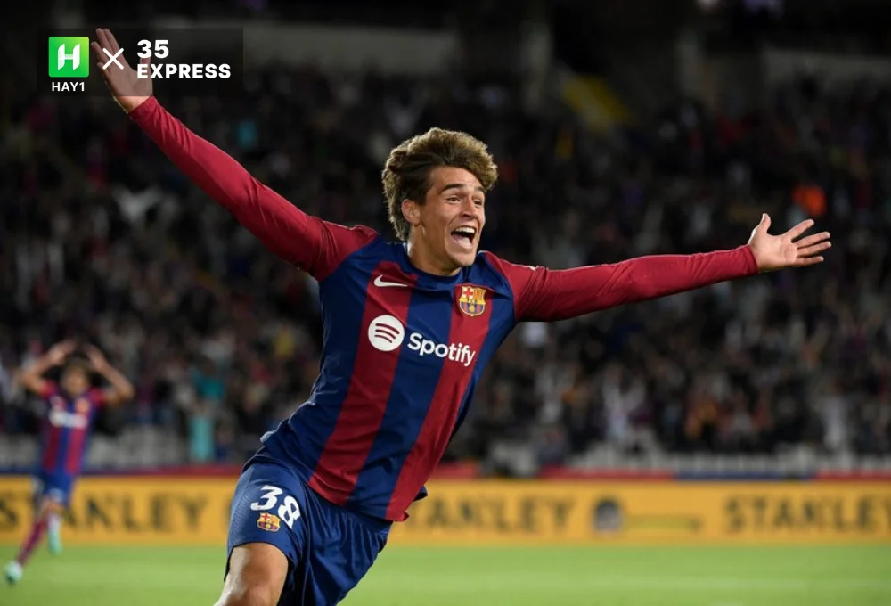 Marc Guiu ghi bàn cho đội một Barca chỉ 23 giây sau khi vào thay người
