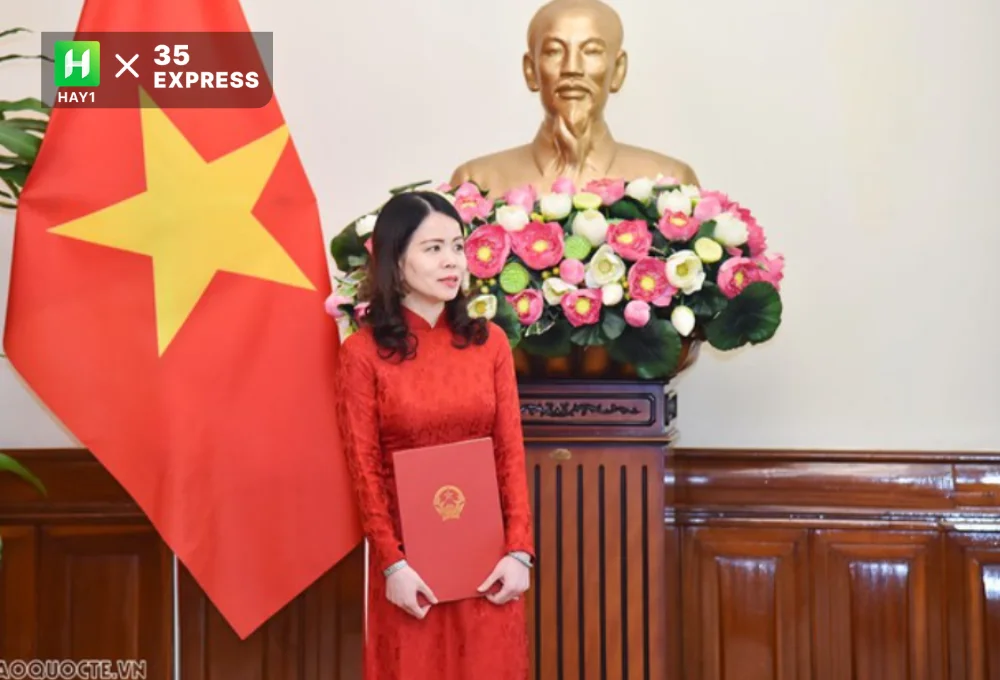 Nguyễn Minh Hằng nhận quyết định bổ nhiệm Thứ trưởng Ngoại giao