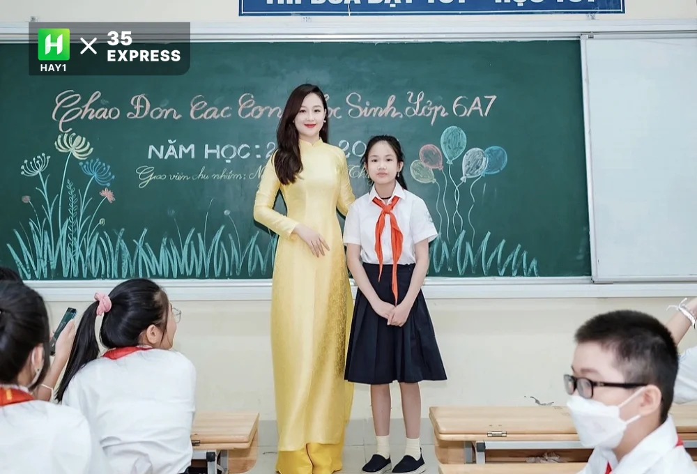 Nguyễn Mỹ Linh được nhiều học trò quý mến bởi sự trẻ trung, thân thiện