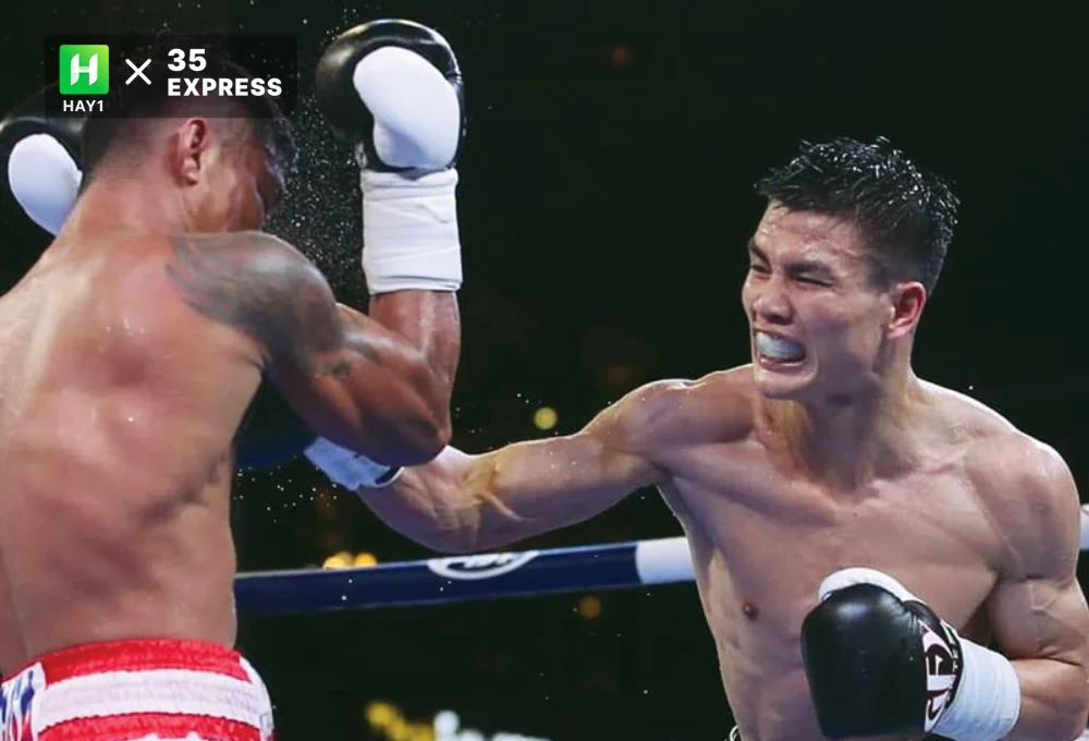 Võ sỹ Nguyễn Văn Đương trong trận tranh HCĐ với võ sỹ Thái Lan tại giải Boxing châu Á 2020