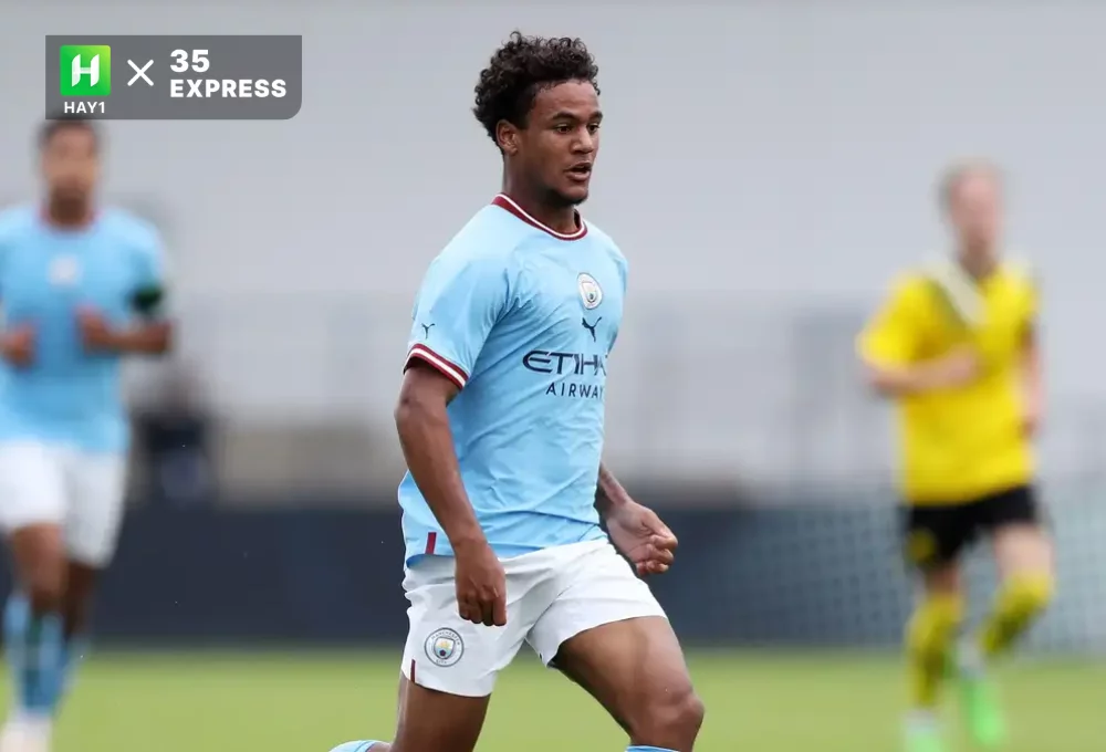 Oscar Bobb phát triển nhanh chóng ở Man City