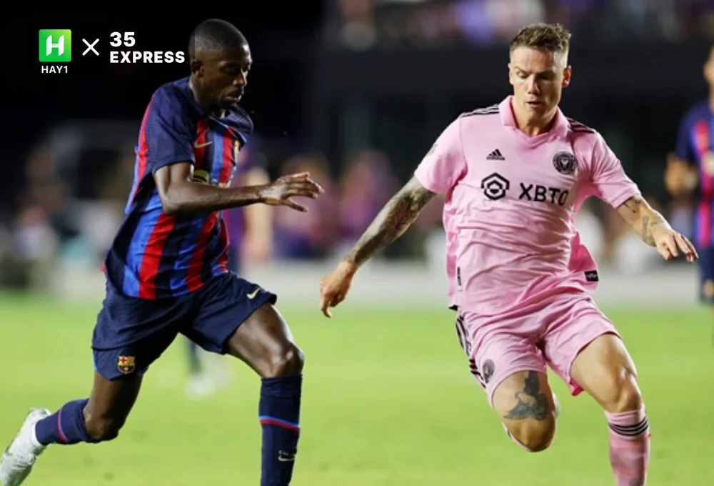 Robert Taylor (phải) trong màu áo Inter Miami