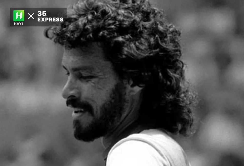 Sócrates được mệnh danh là "ông hoàng hào hoa" của bóng đá thập kỷ 80