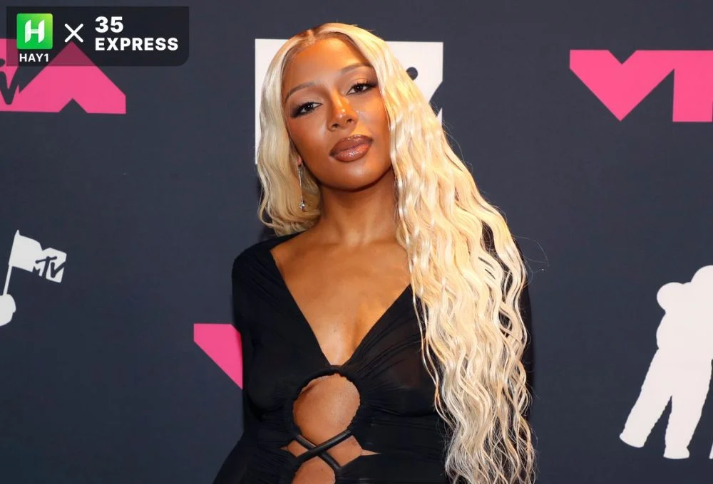 Victoria Monet