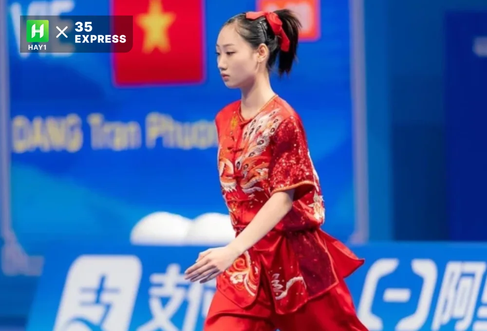 Đặng Trần Phương Nhi xuất sắc giành 2 HCV cho wushu Việt Nam