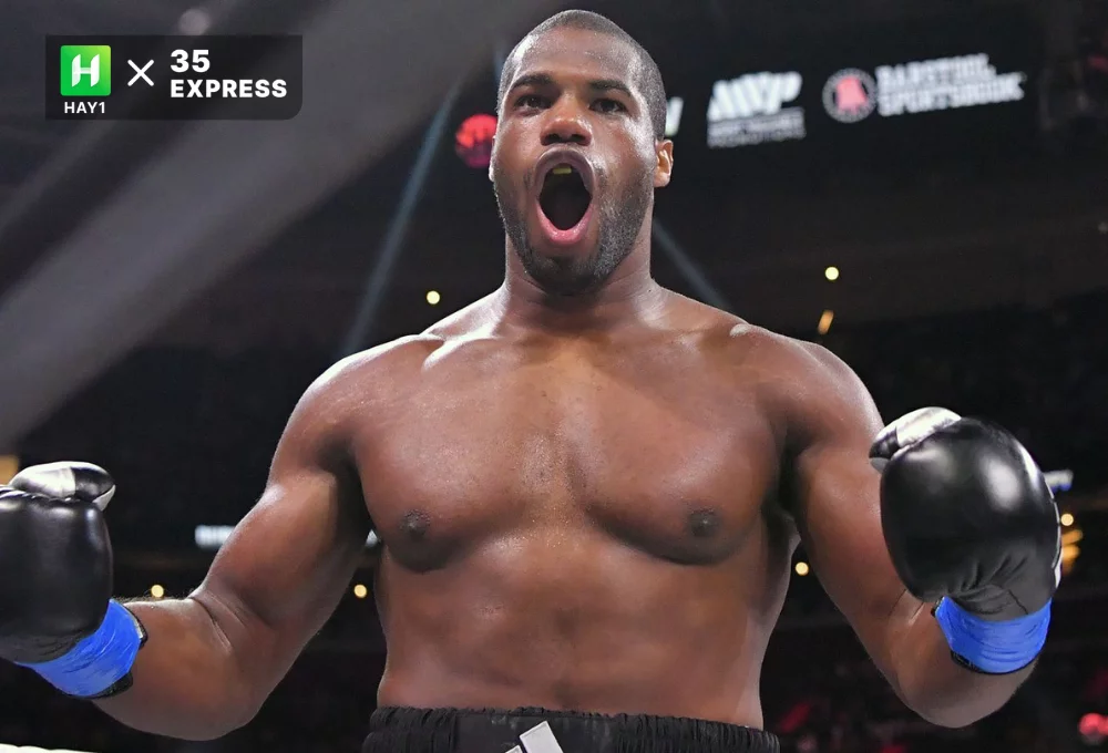 Daniel Dubois bắt đầu sự nghiệp ở tuổi rất trẻ và nhanh chóng thu hút sự chú ý của giới chuyên môn