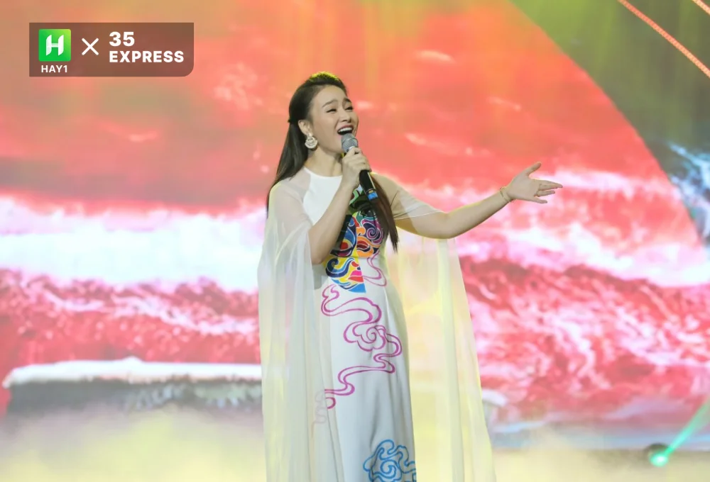 Trước sự việc, hàng loạt nghệ sĩ bày tỏ sự đồng cảm, động viên Đinh Trang vững bước trên con đường nghệ thuật