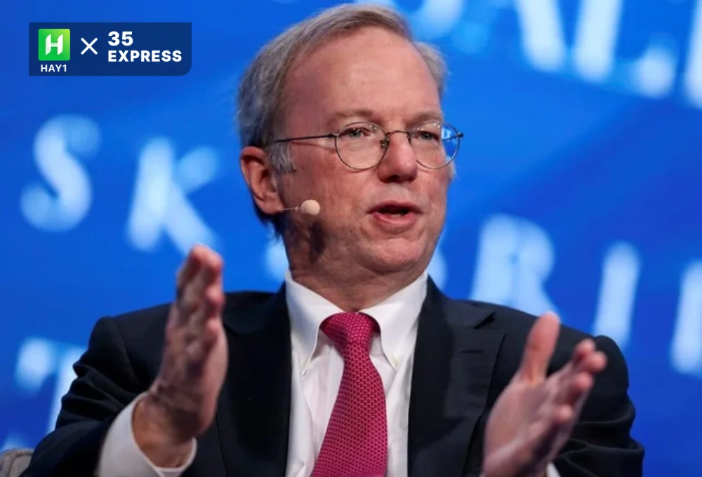 Ông Eric Schmidt phát biểu tại một sự kiện hồi năm 2017