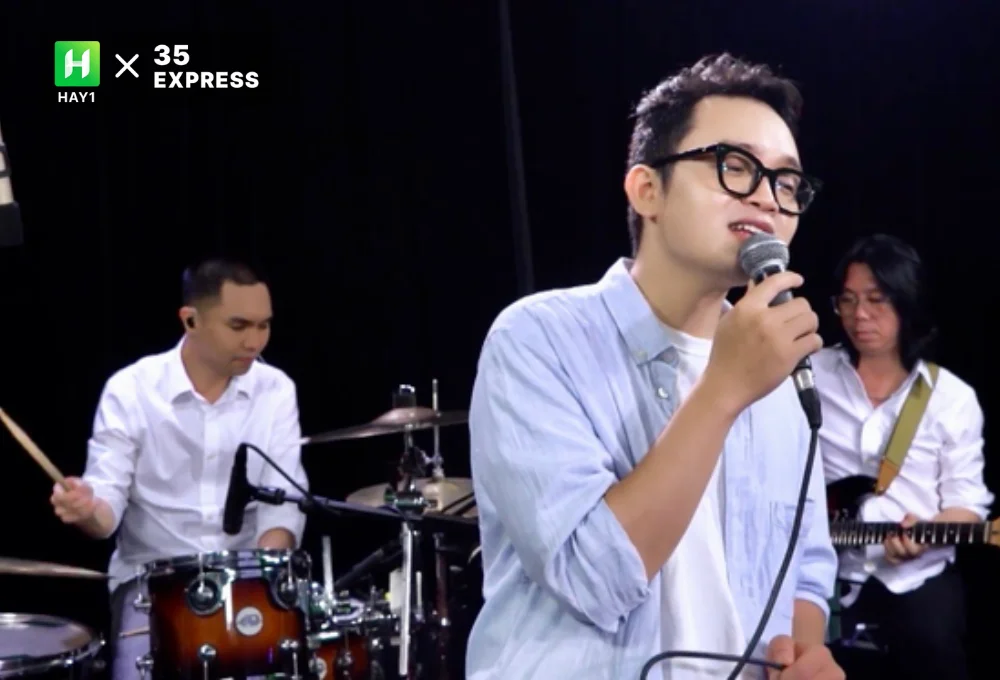 Producer TDK lần đầu tiên thử nghiệm vai trò ca sĩ trong The Heroes