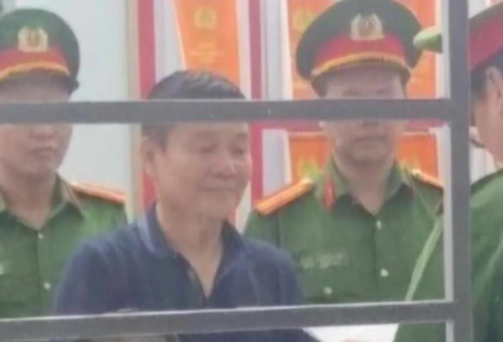 La "điên" là ai?