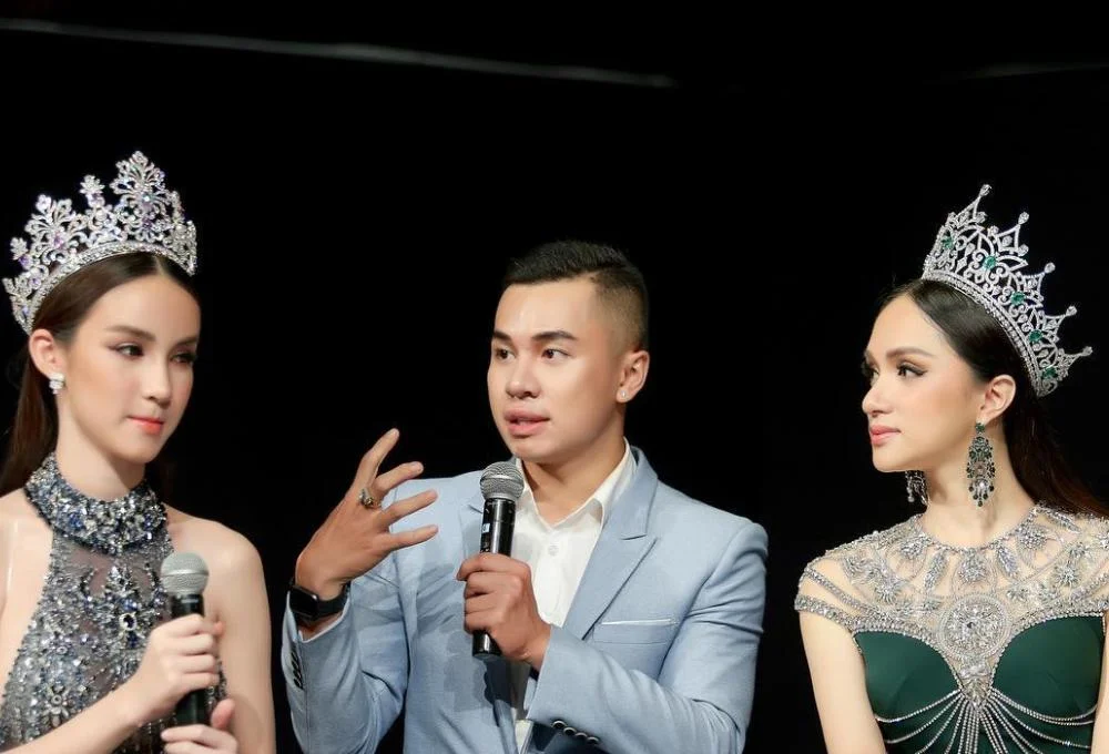 Từ cà thơi có nguồn gốc từ đâu?