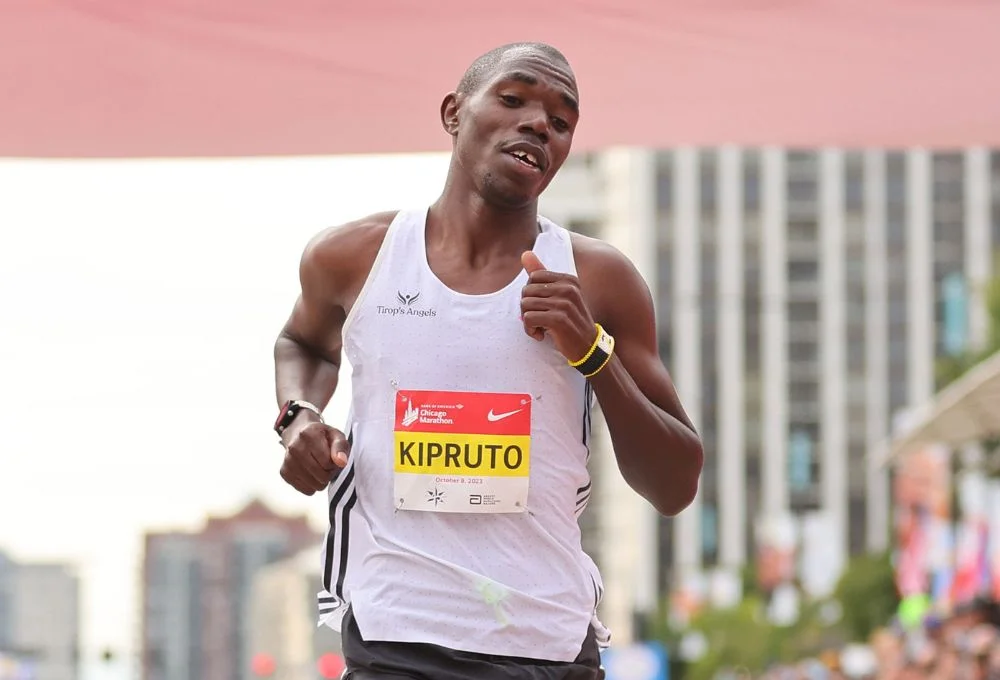 Benso Kipruto là ai?