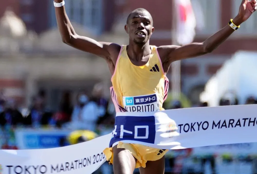Benso Kipruto xuất sắc giành chức vô địch