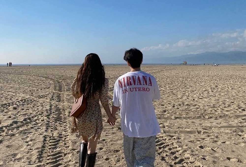 Xác nhận kết hôn với 'nữ hoàng gợi cảm' HyunA
