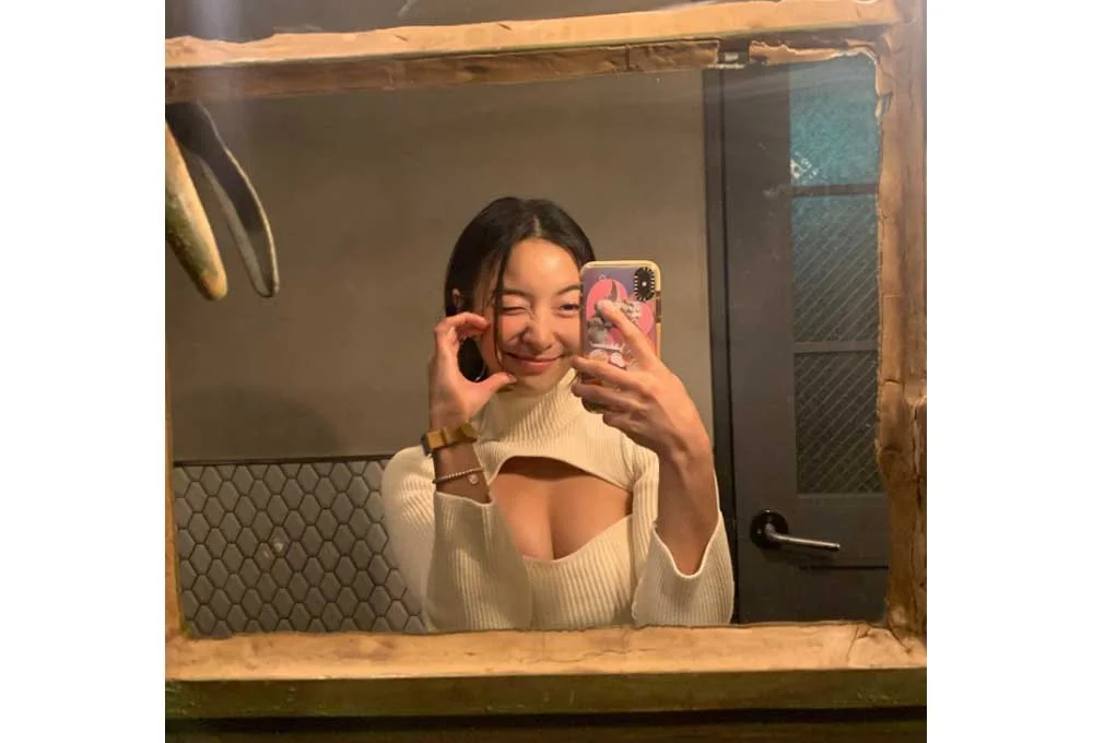 Suc-khoe-tam-ly-dang-chu-y-cua-nu-ca-si-Luna