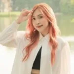 Linh Sim Schannel là ai? Cô nàng “Tắc kè hoa” của Schannel