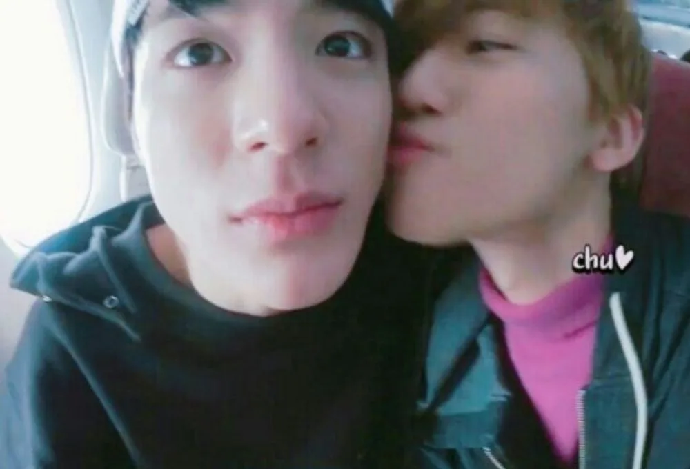 Nguồn gốc của skinship là gì?