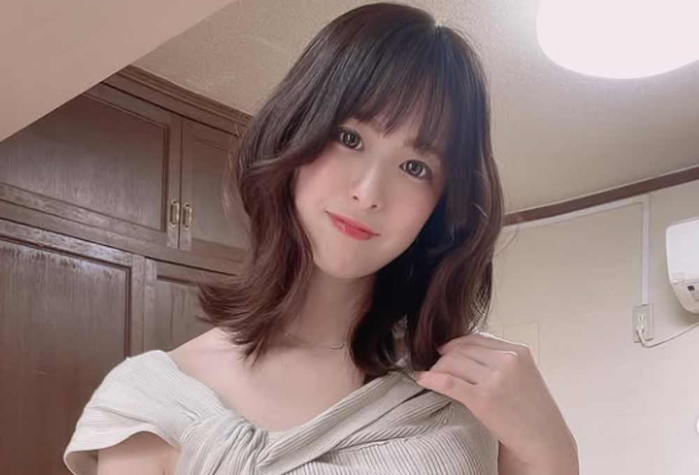 Hikari Ninomiya là ai?